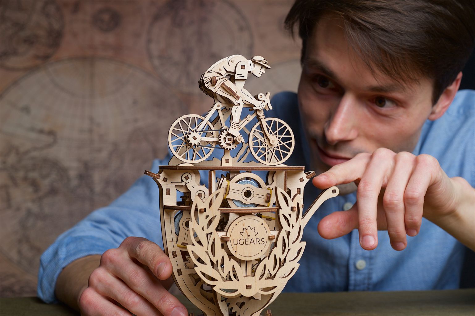 Maquette 3D en bois - Cycliste