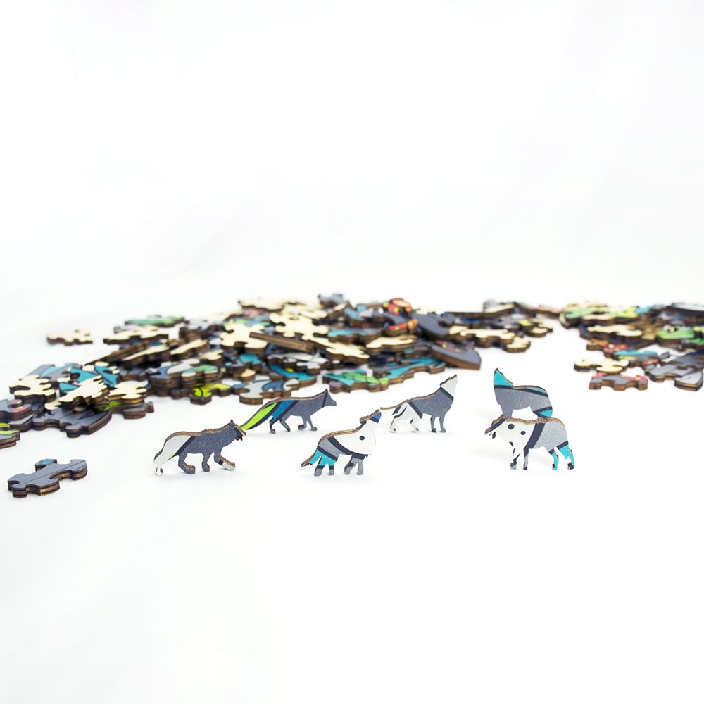 Rainbow Wooden Puzzle Loup