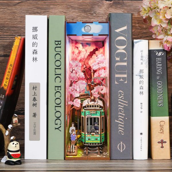 Book Nook - Sakura's Travel