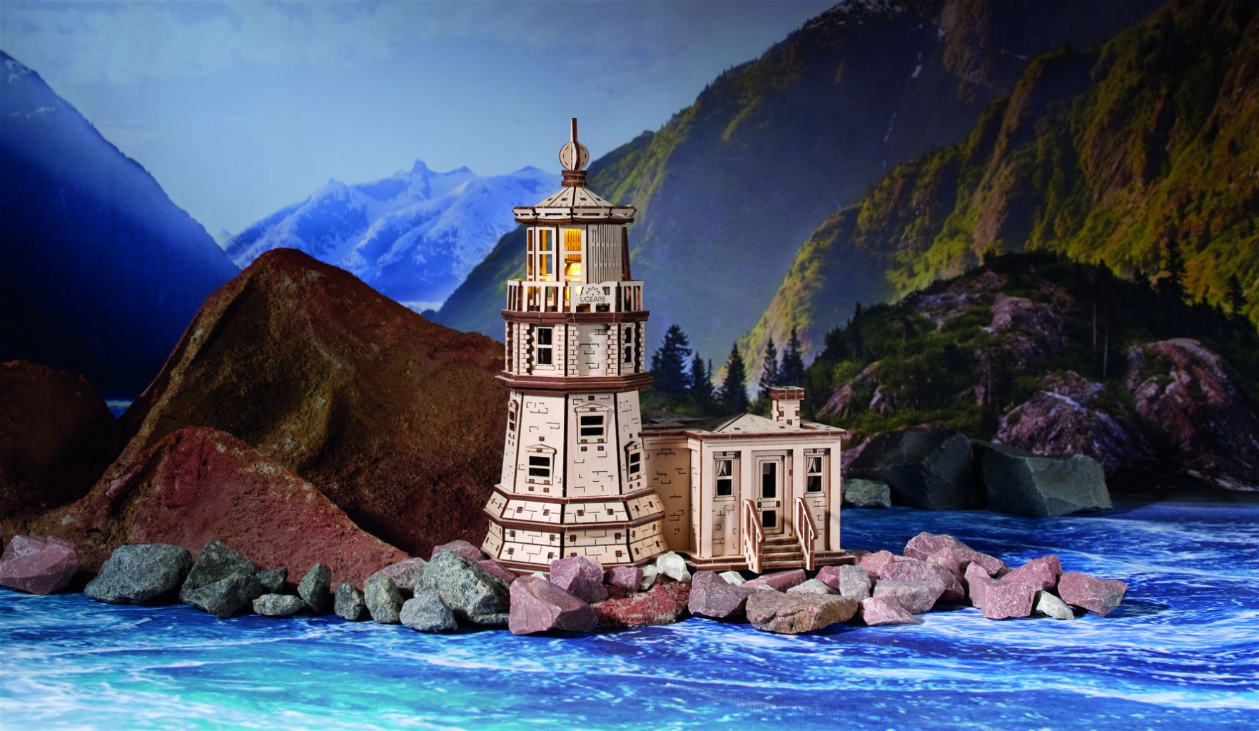 Phare avec lumi&egrave;re
