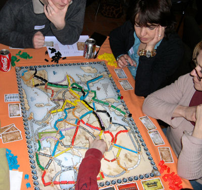 Acheter Les Aventuriers du Rail : Europe - Days Of Wonder - Jeux de société  - Le Passe Temps